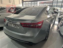 تويوتا أفالون